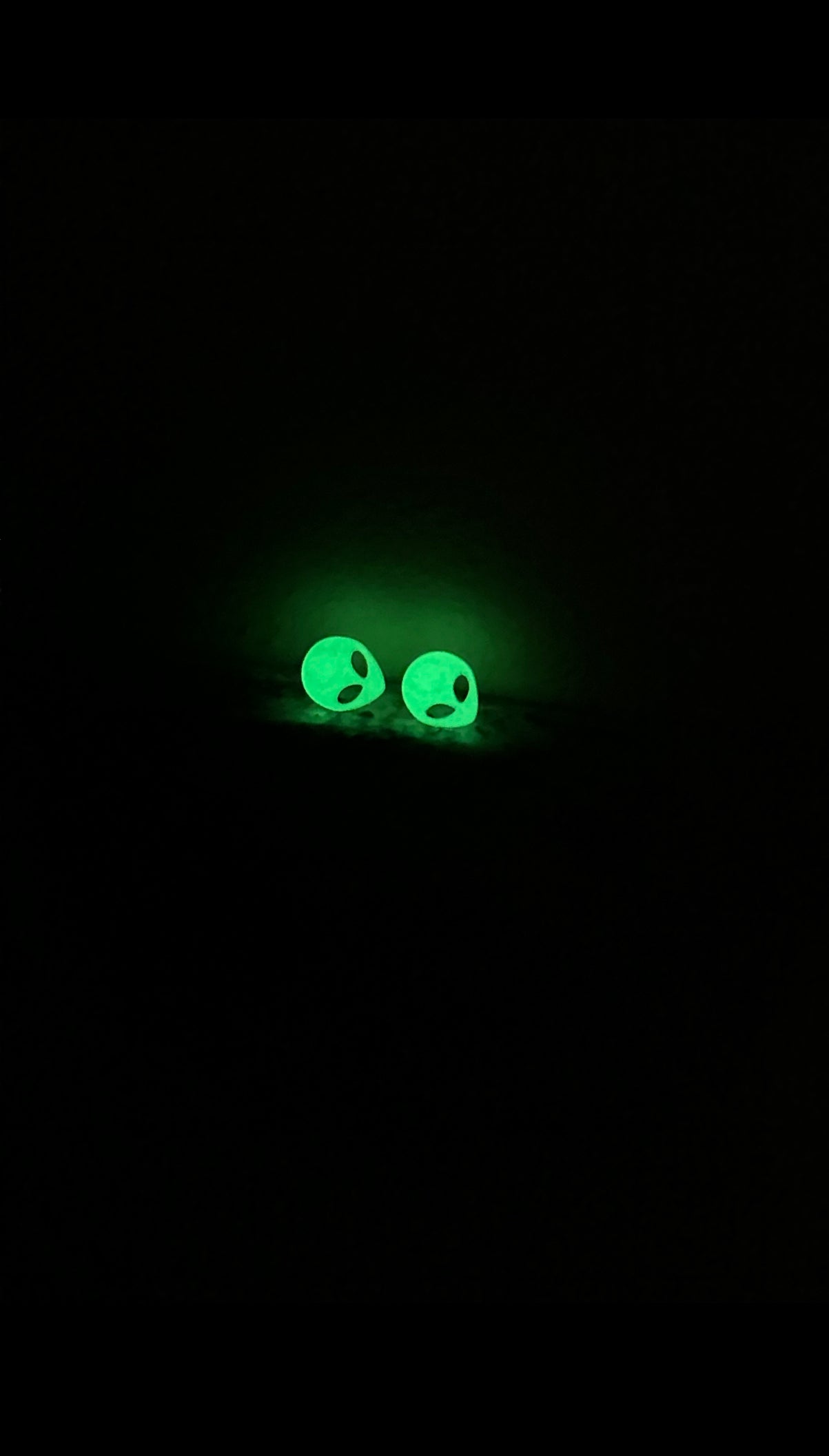 Alien Glow in the Dark Stud Earrings | Halloween Earrings