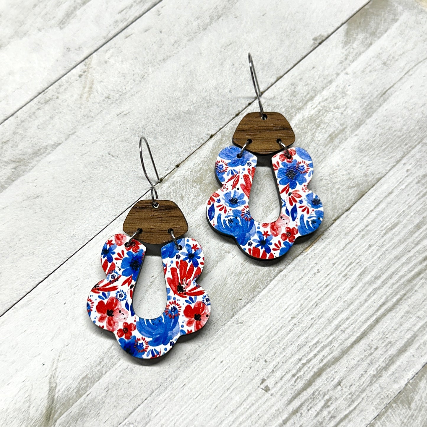 4th of July Floral Dangle Earrings