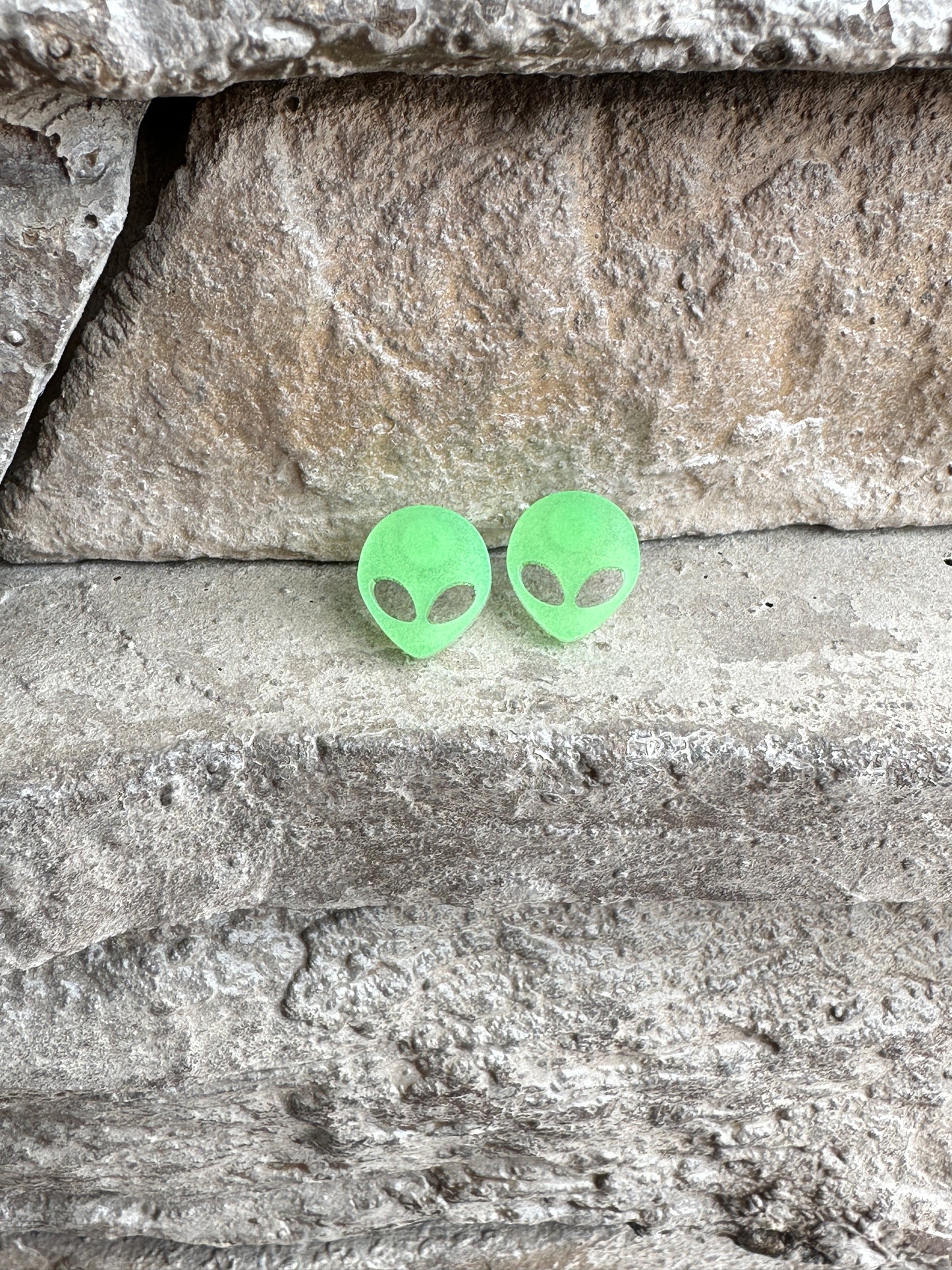 Alien Glow in the Dark Stud Earrings | Halloween Earrings