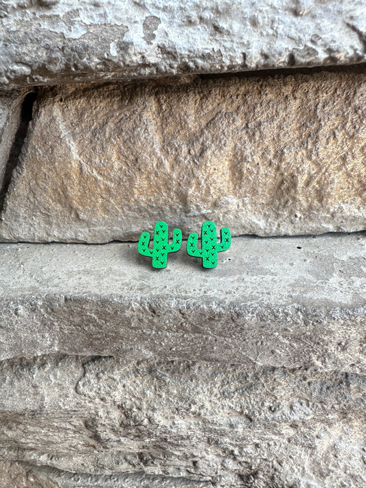 Cactus Wood Stud
